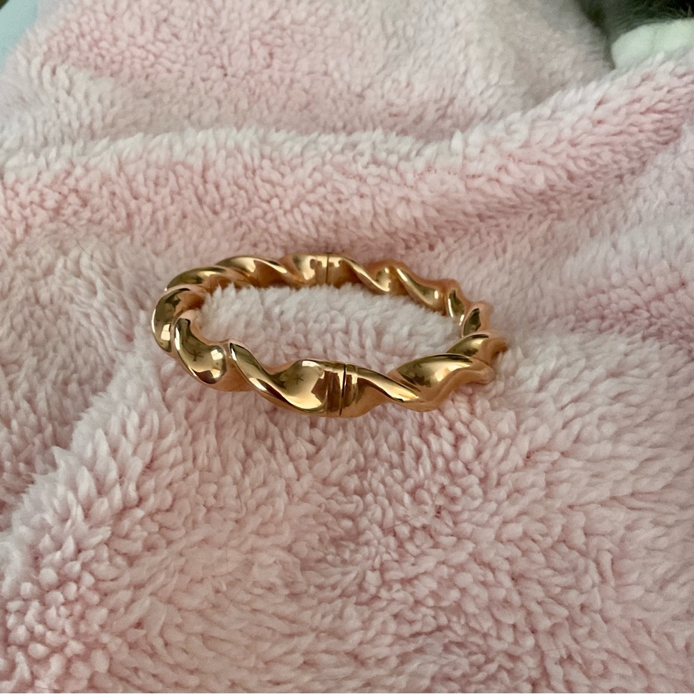 Elegant Bronze Twisted Bangle Bracelet